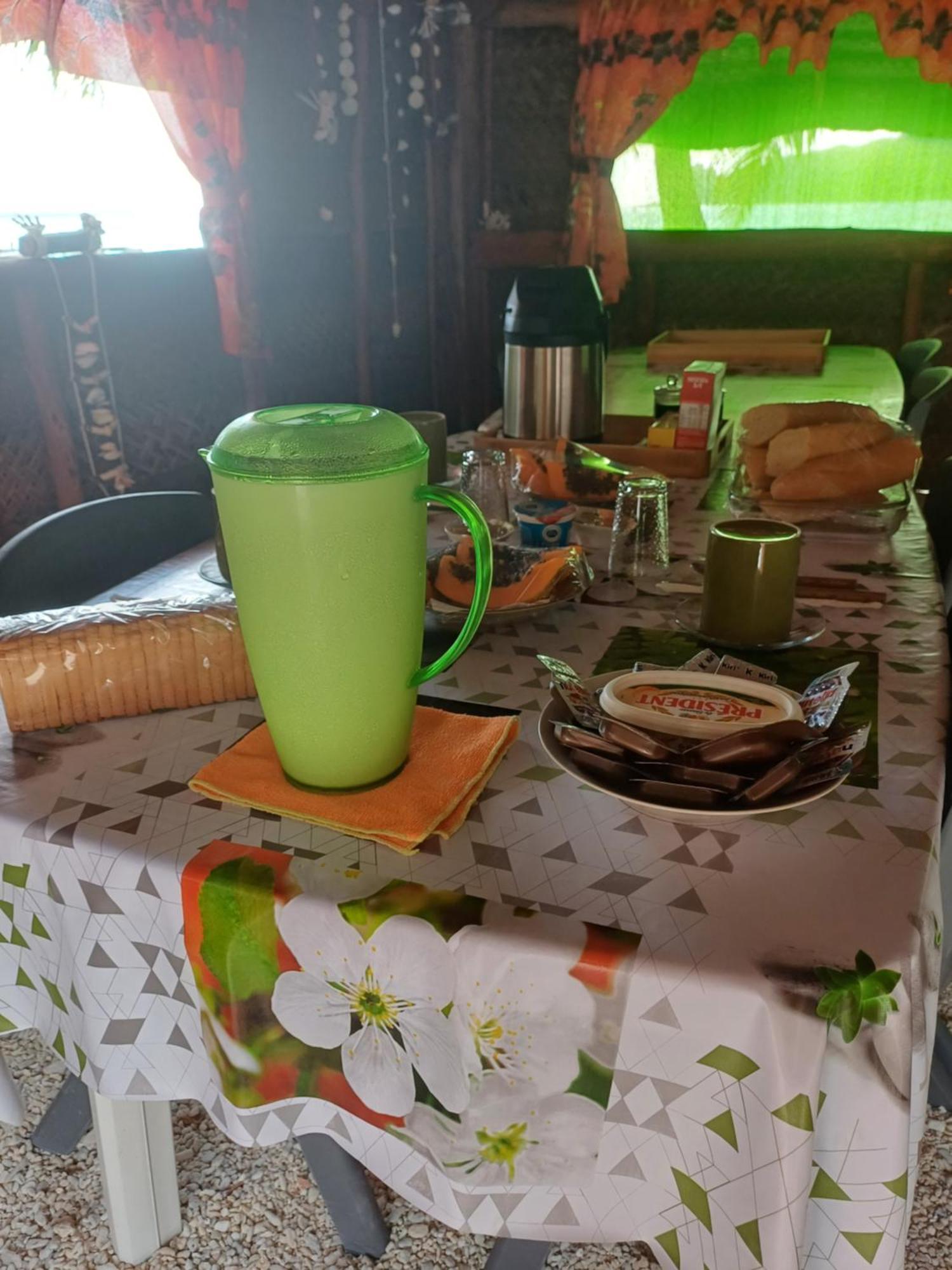 Poemanahere Island Camping A Maupiti Te-Fare-Arii Eksteriør billede
